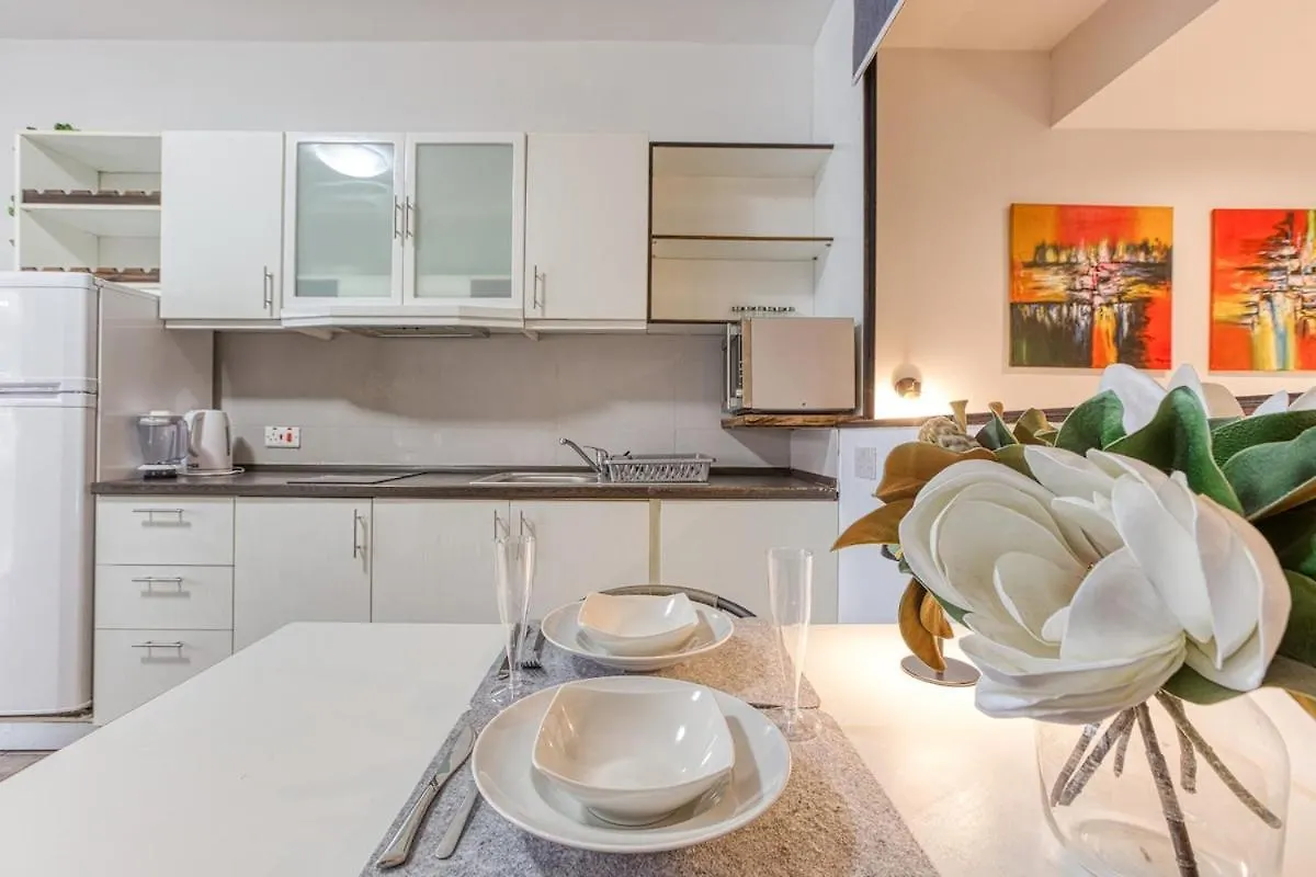 Apartment Stylish 1Bedroom Studio In The Heart Of St Julians 301 Saint Julian's Malta